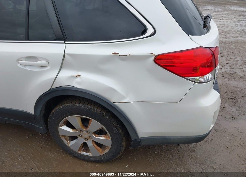 2011 SUBARU OUTBACK 2.5I LIMITED VIN: 4S4BRBLC5B3367649