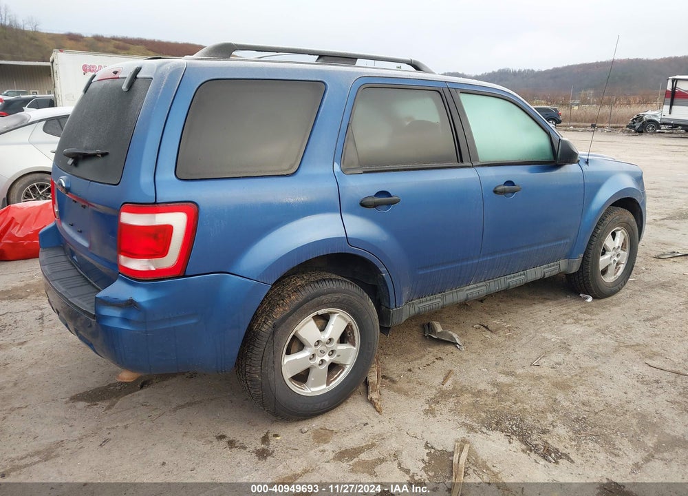 2010 FORD ESCAPE XLT VIN: 1FMCU9D77AKD05574