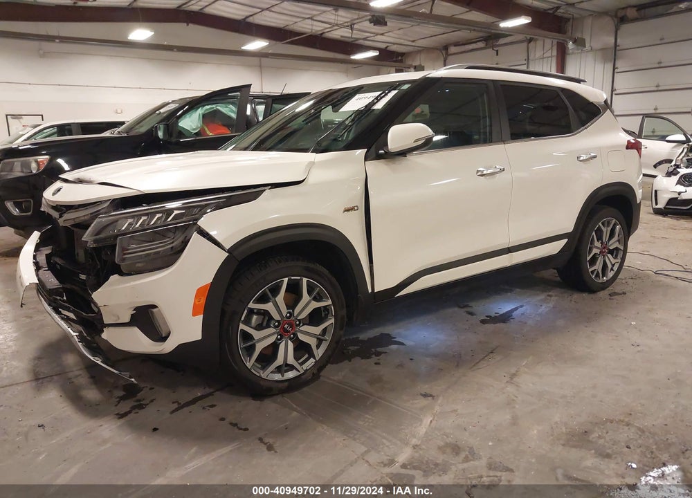 2021 KIA SELTOS SX TURBO VIN: KNDETCA22M7077092