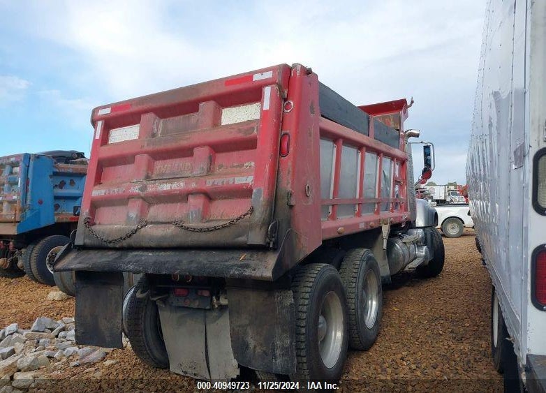 2007 MACK 700 CV700 VIN: 1M2AG11C67M056523