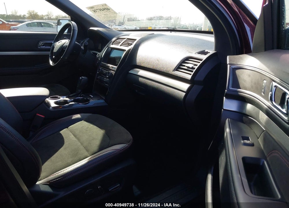 2018 FORD EXPLORER XLT VIN: 1FM5K7D86JGC72968