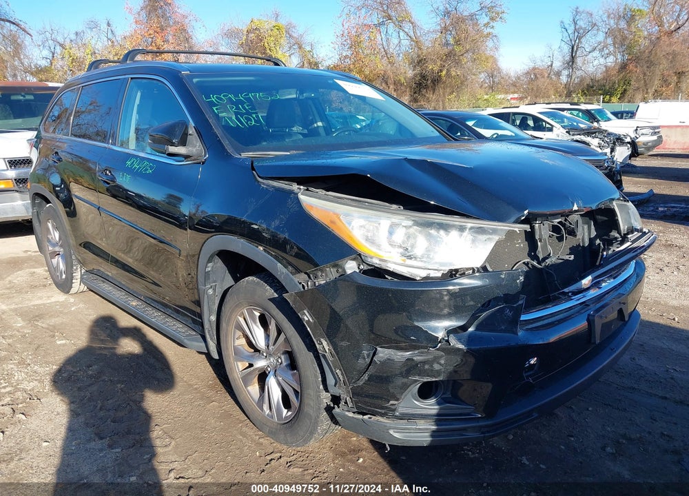 2014 TOYOTA HIGHLANDER XLE V6 VIN: 5TDJKRFH1ES060518