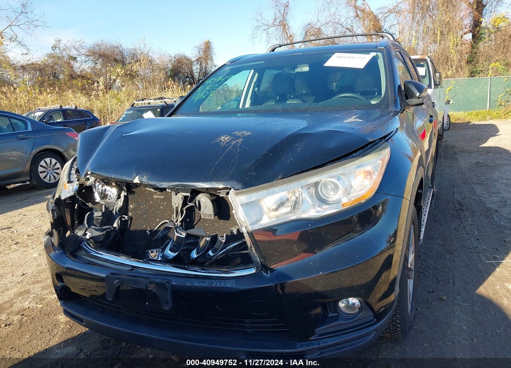 2014 TOYOTA HIGHLANDER XLE V6 VIN: 5TDJKRFH1ES060518