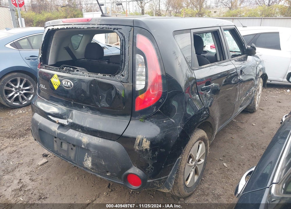 2014 KIA SOUL VIN: KNDJN2A29E7745622
