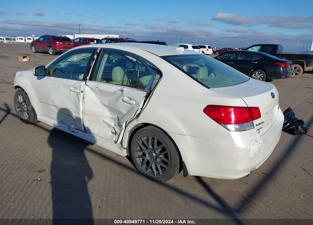 2013 SUBARU LEGACY 2.5I LIMITED VIN: 4S3BMCK60D3035299