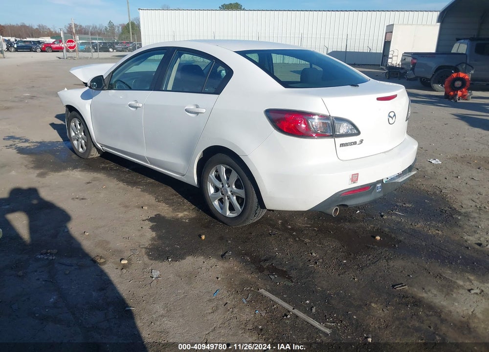 2010 MAZDA 3 I TOURING VIN: JM1BL1SG8A1143208