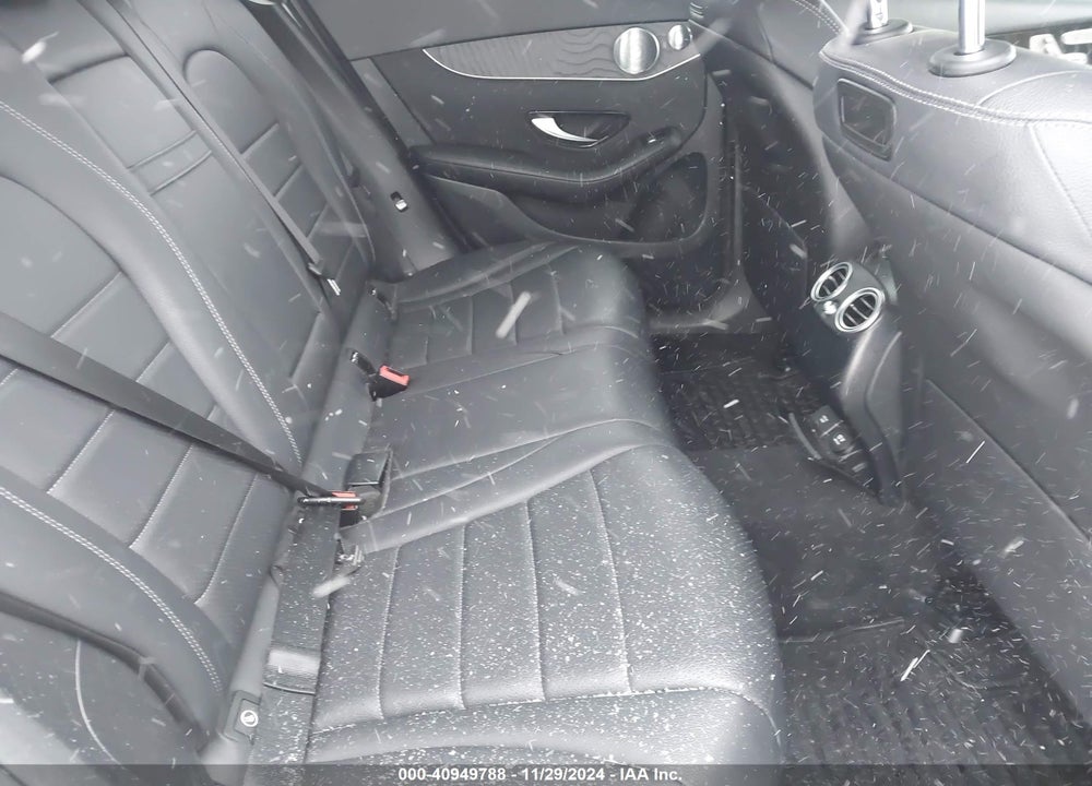 2018 MERCEDES-BENZ GLC 300 4MATIC VIN: WDC0G4KB7JV092479