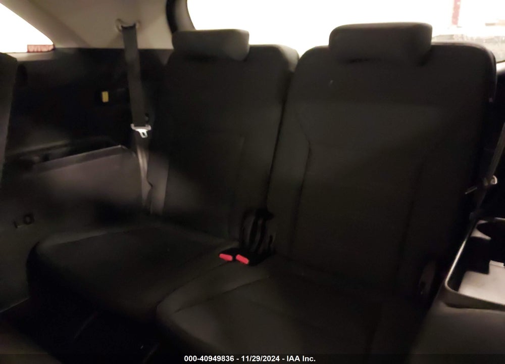 2019 KIA SORENTO 2.4L L VIN: 5XYPG4A38KG611322