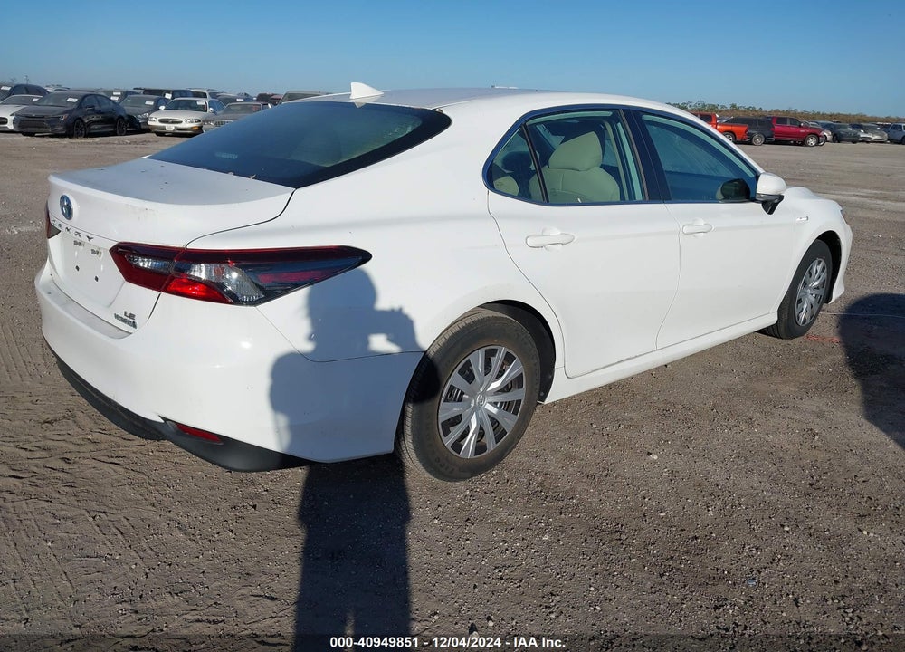 2021 TOYOTA CAMRY VIN: 4T1C31AK1MU553678
