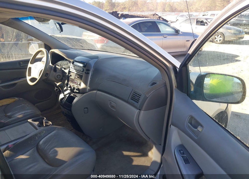 2006 TOYOTA SIENNA LE VIN: 5TDZA23C96S556724