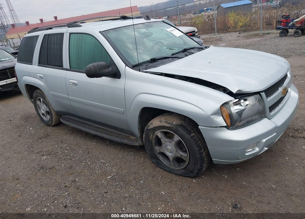 2008 CHEVROLET TRAILBLAZER LT VIN: 1GNDT13S182120425