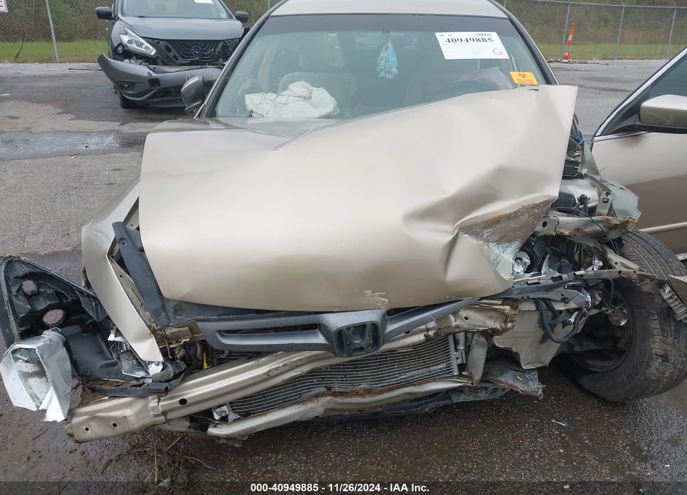2003 HONDA ACCORD 2.4 LX VIN: 1HGCM563X3A048802