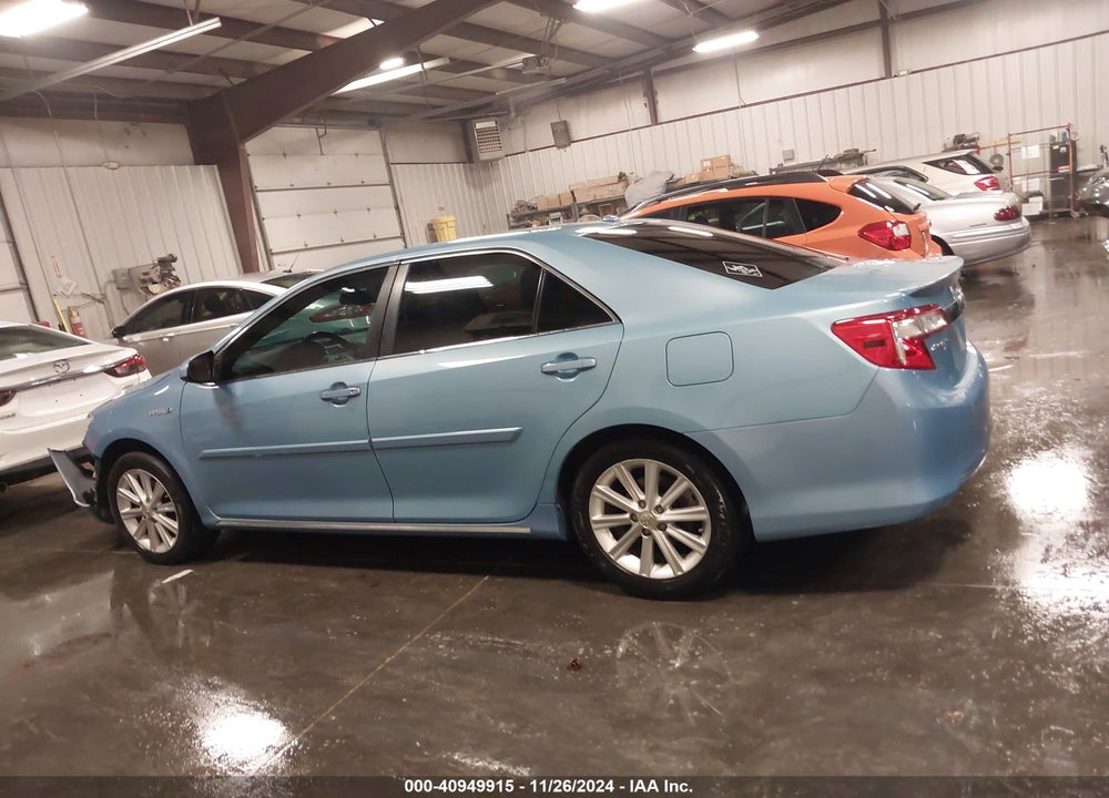 2013 TOYOTA CAMRY HYBRID XLE VIN: 4T1BD1FK4DU070025
