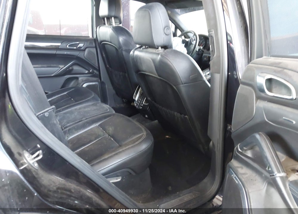 2011 PORSCHE CAYENNE TURBO VIN: WP1AC2A22BLA88234