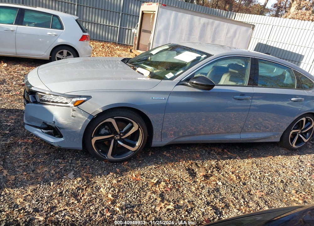 2022 HONDA ACCORD HYBRID SPORT VIN: 1HGCV3F28NA039592