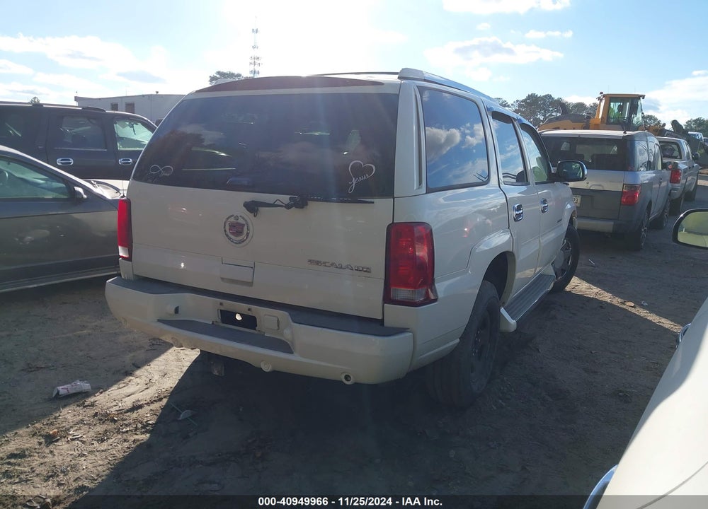 2005 CADILLAC ESCALADE STANDARD VIN: 1GYEK63N65R113183
