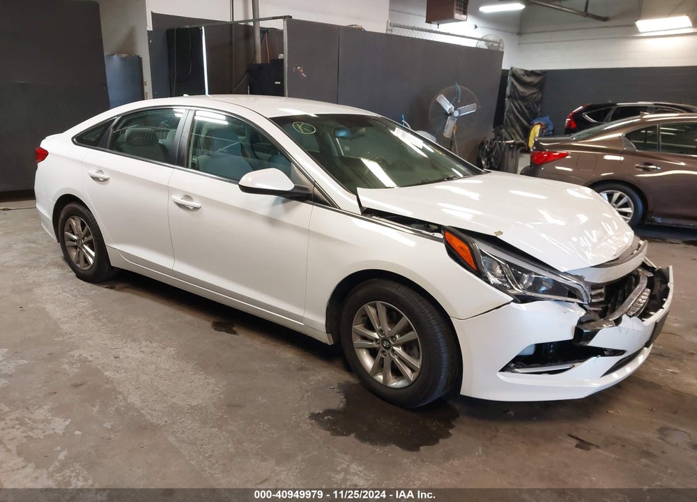 2017 HYUNDAI SONATA SE VIN: 5NPE24AFXHH547477