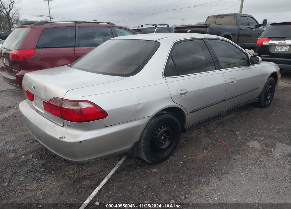 1998 HONDA ACCORD LX VIN: 1HGCG564XWA007574