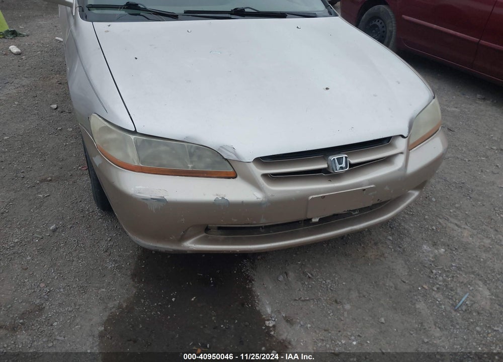 1998 HONDA ACCORD LX VIN: 1HGCG564XWA007574