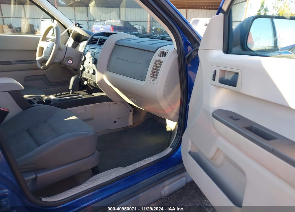 2008 FORD ESCAPE XLS/XLS MANUAL VIN: 1FMCU02Z98KA02550