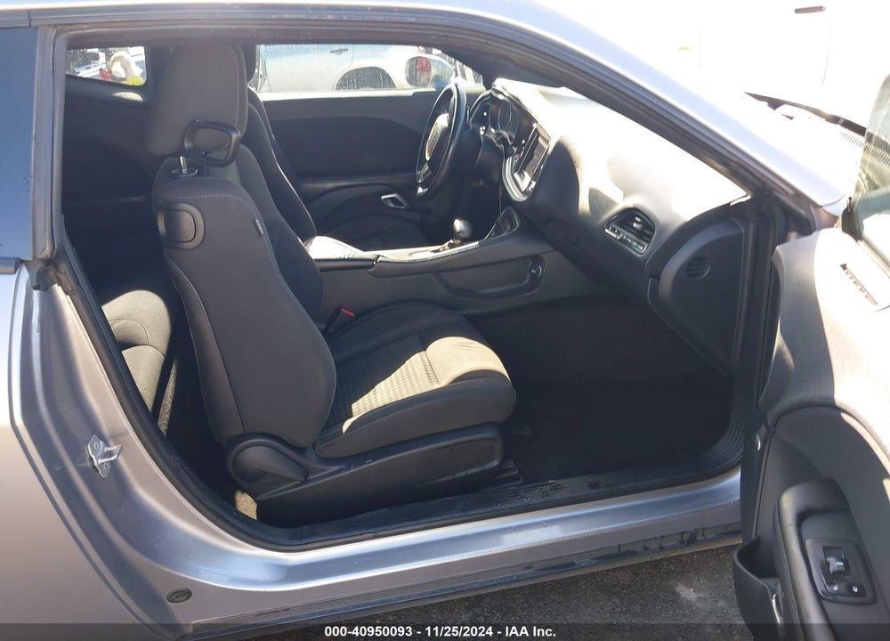 2018 DODGE CHALLENGER VIN: 2C3CDZAG3JH138828