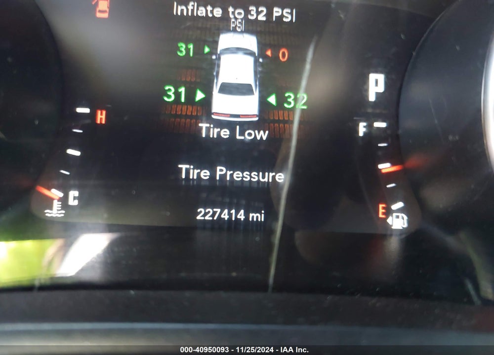 2018 DODGE CHALLENGER VIN: 2C3CDZAG3JH138828