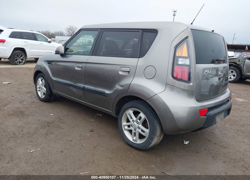 2010 KIA SOUL VIN: KNDJT2A27A7039295