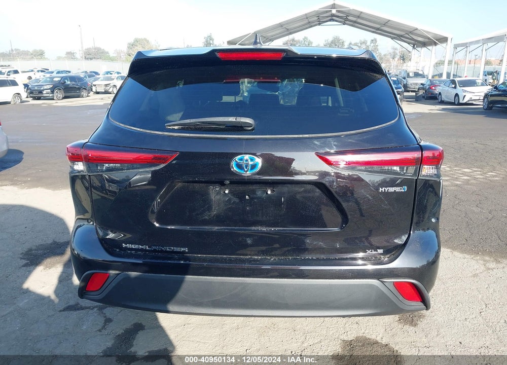 2022 TOYOTA HIGHLANDER HYBRID XLE VIN: 5TDHARAH6NS013817