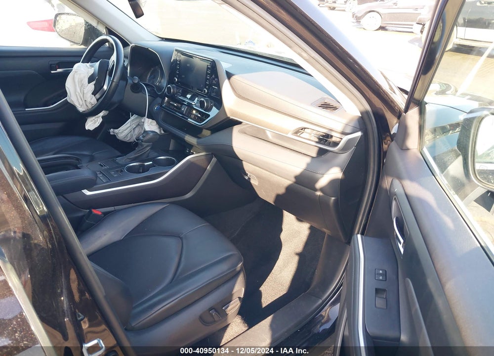 2022 TOYOTA HIGHLANDER HYBRID XLE VIN: 5TDHARAH6NS013817