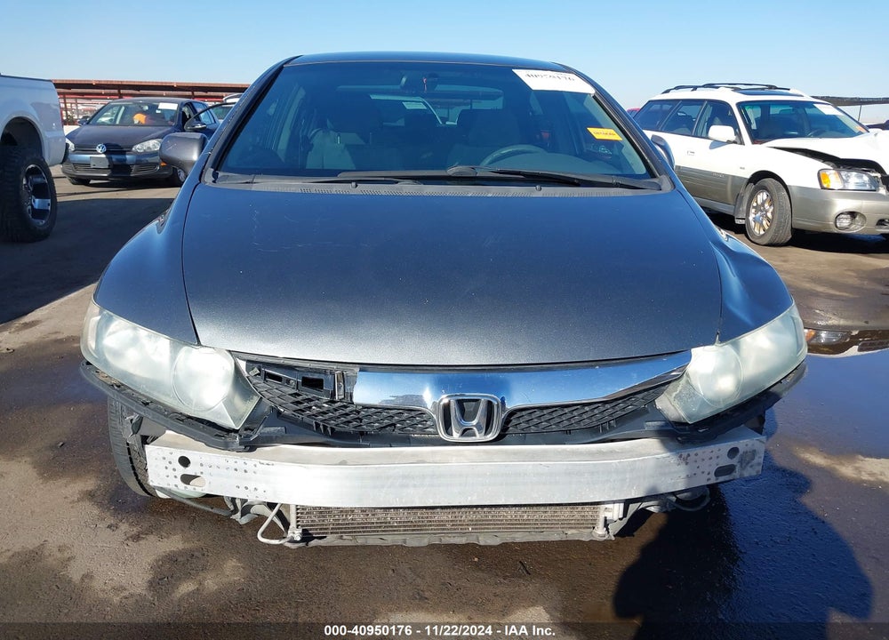 2010 HONDA CIVIC LX VIN: 19XFA1F55AE071509