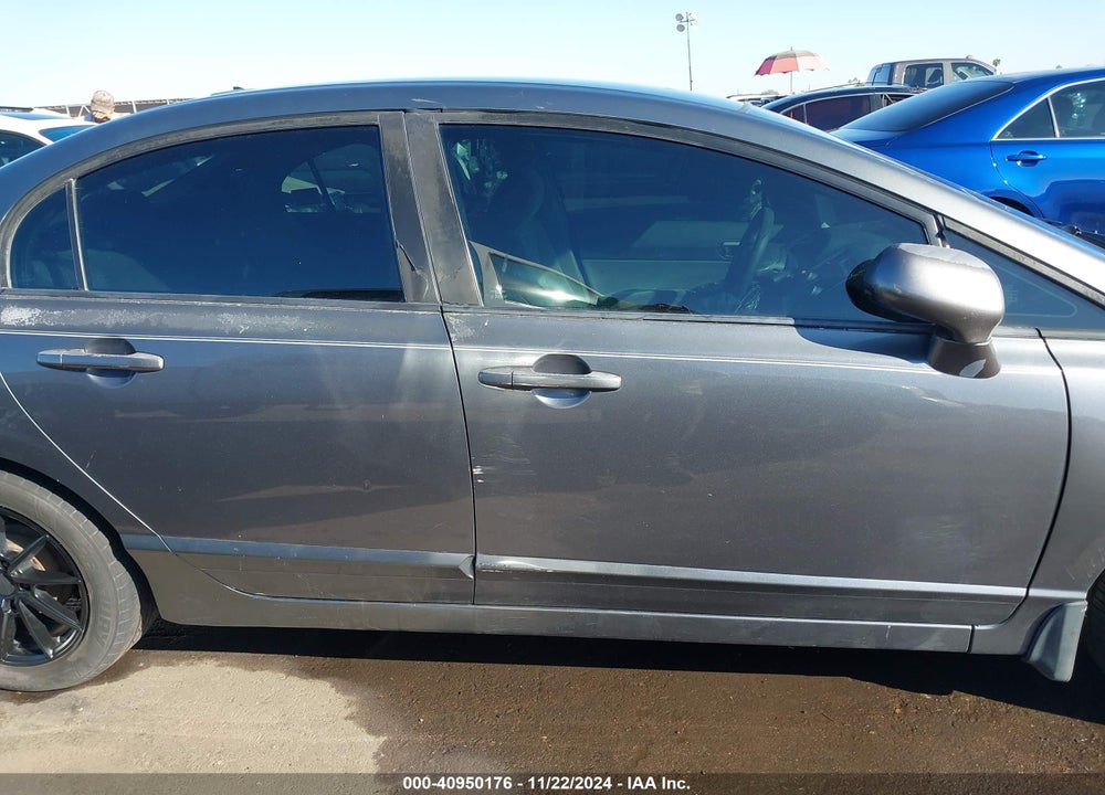 2010 HONDA CIVIC LX VIN: 19XFA1F55AE071509