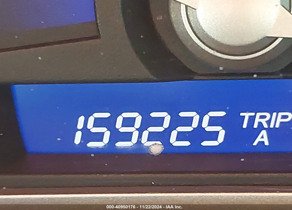 2010 HONDA CIVIC LX VIN: 19XFA1F55AE071509