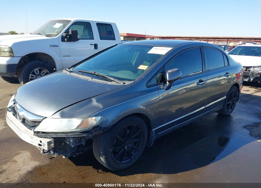 2010 HONDA CIVIC LX VIN: 19XFA1F55AE071509