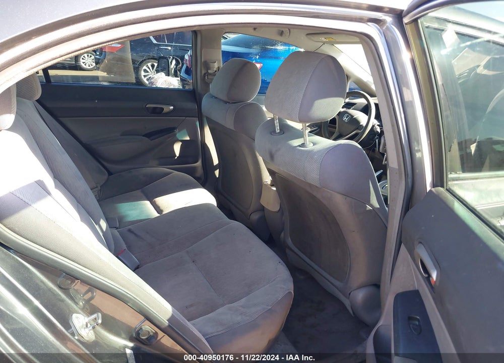 2010 HONDA CIVIC LX VIN: 19XFA1F55AE071509