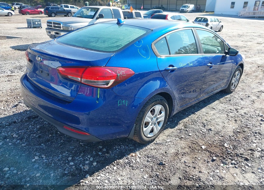 2018 KIA FORTE LX VIN: 3KPFK4A7XJE254914