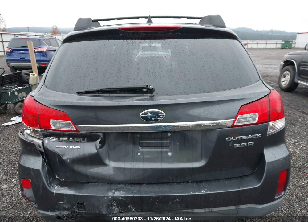 2011 SUBARU OUTBACK 3.6R LIMITED VIN: 4S4BRDKCXB2395059
