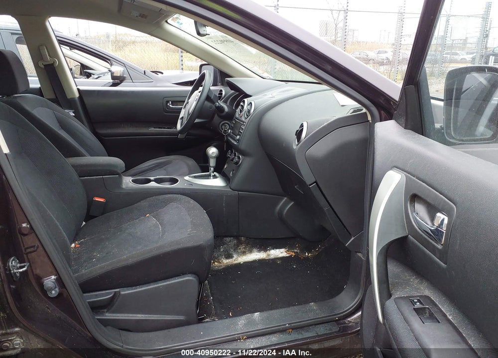 2015 NISSAN ROGUE SELECT S VIN: JN8AS5MV3FW755672