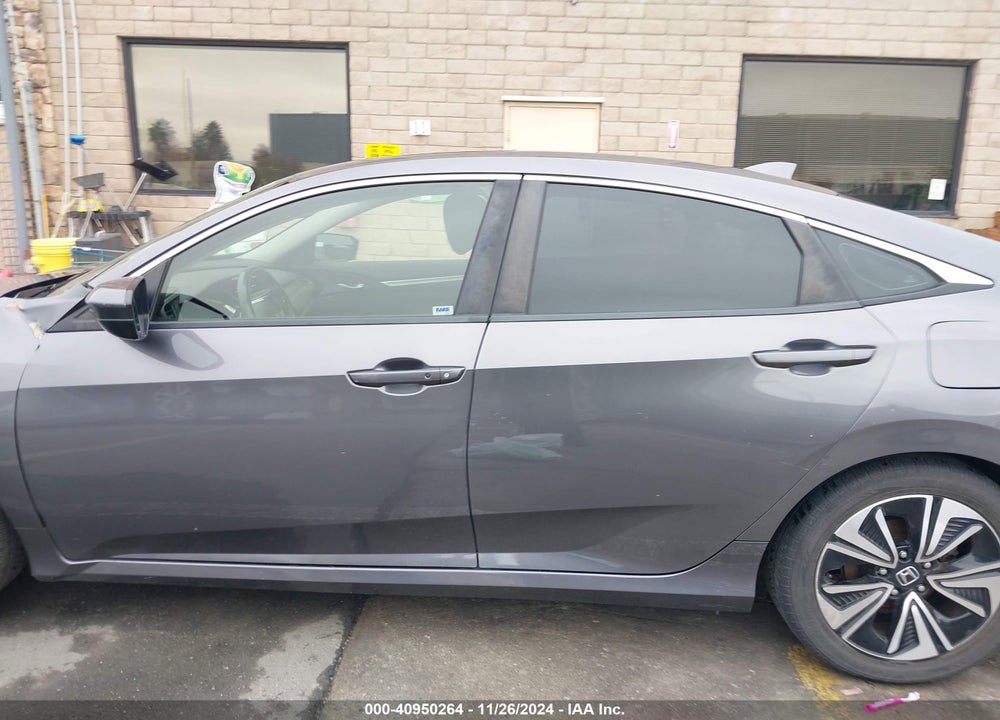 2018 HONDA CIVIC EX-T VIN: JHMFC1F32JX005989