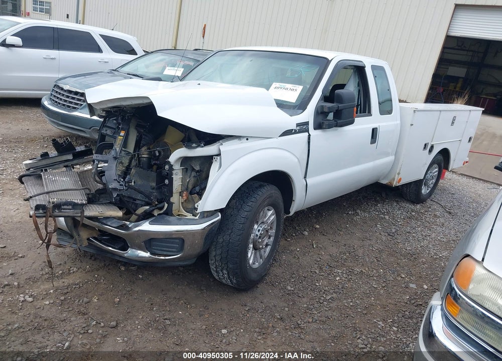 2013 FORD F-250 XL VIN: 1FT7X2A68DEB89028