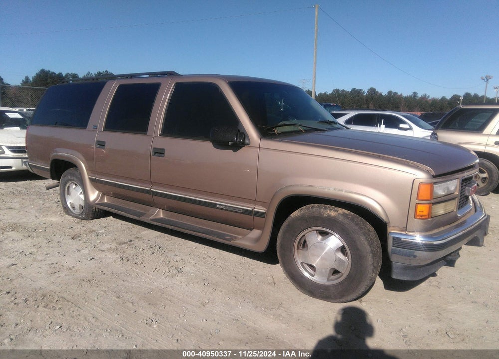 1996 GMC SUBURBAN K1500 VIN: 3GKFK16R8TG517521