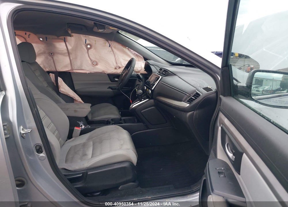2018 HONDA CR-V LX VIN: 2HKRW6H35JH211884