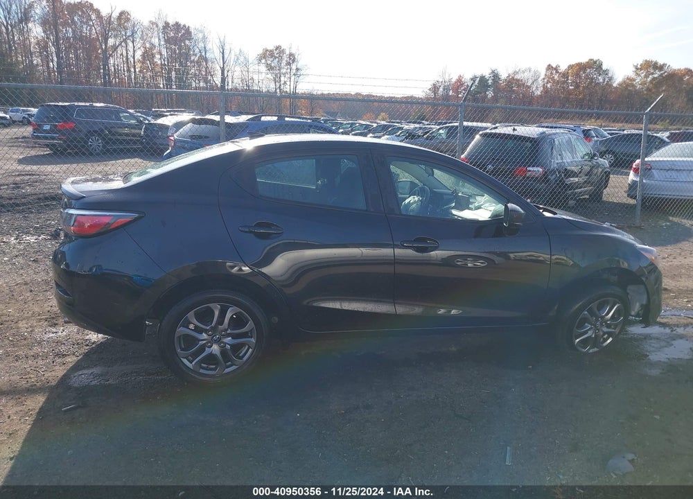 2019 TOYOTA YARIS LE VIN: 3MYDLBYVXKY517319