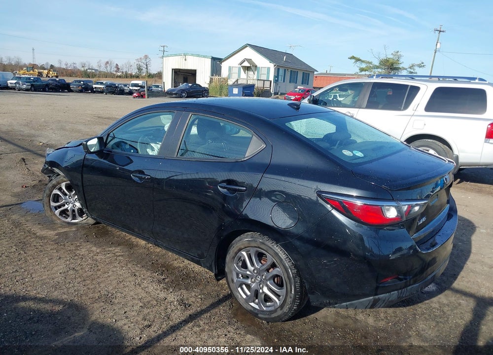 2019 TOYOTA YARIS LE VIN: 3MYDLBYVXKY517319