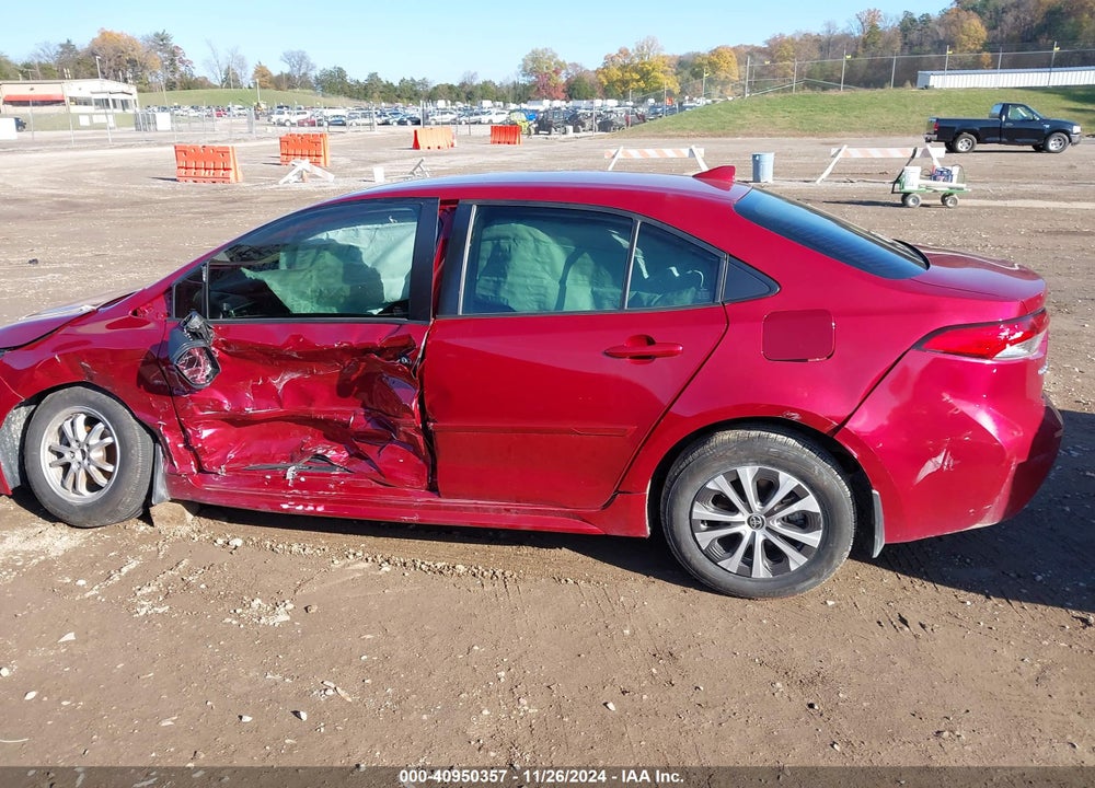 2022 TOYOTA COROLLA HYBRID LE VIN: JTDEAMDE4NJ052359