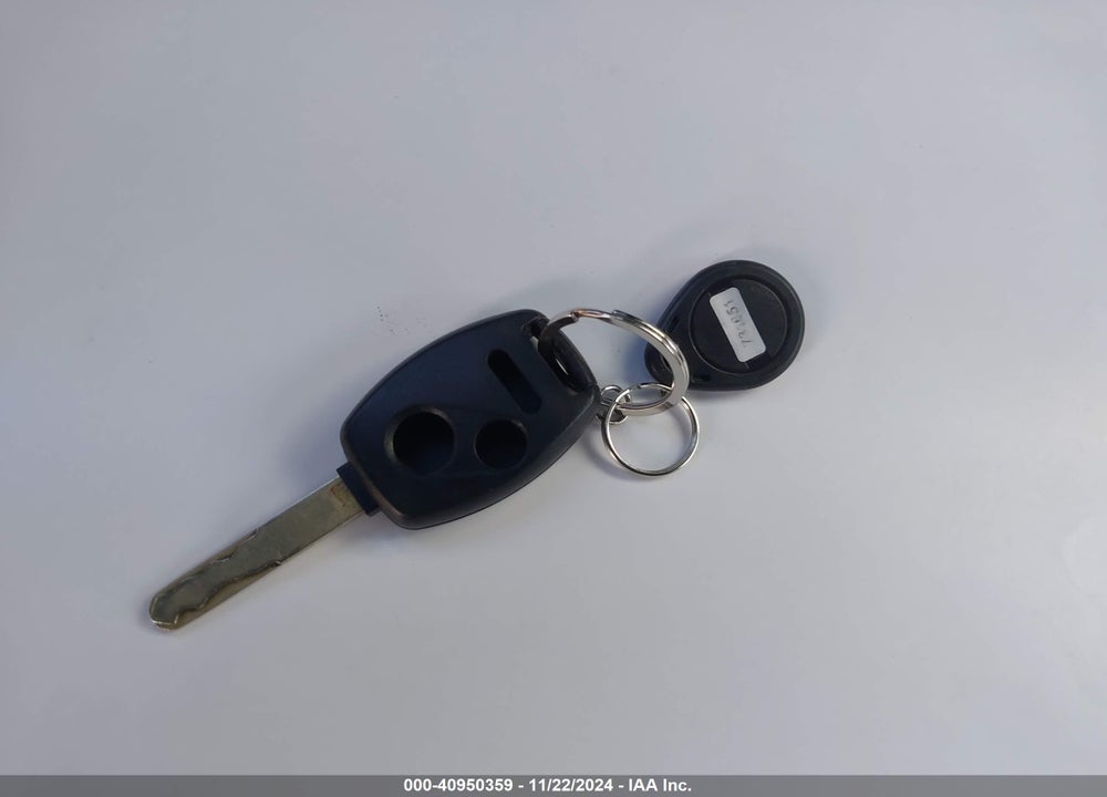 2006 HONDA CIVIC LX VIN: 1HGFA16506L070154