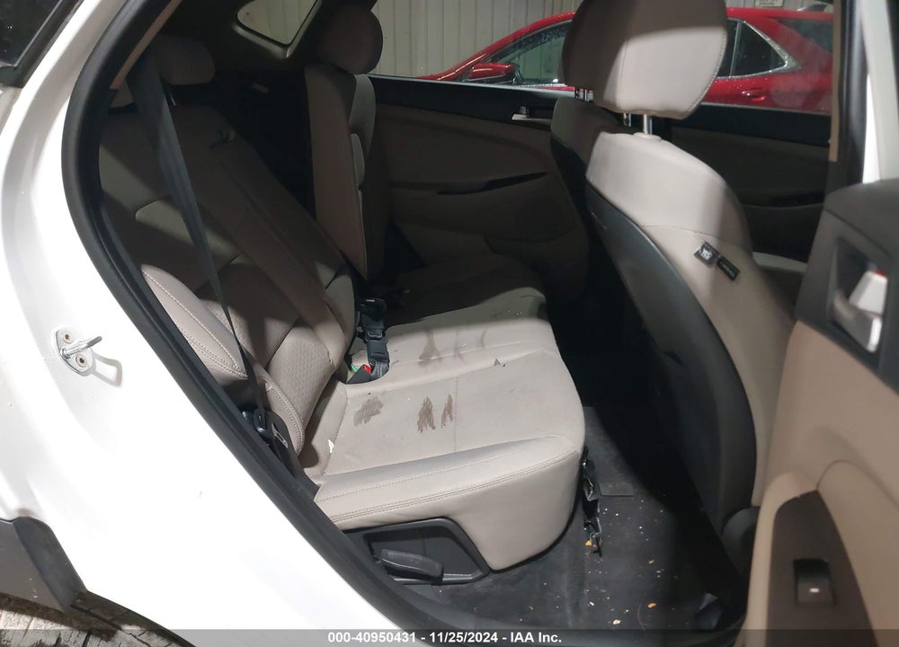 2021 HYUNDAI TUCSON VIN: KM8J23A47MU393586