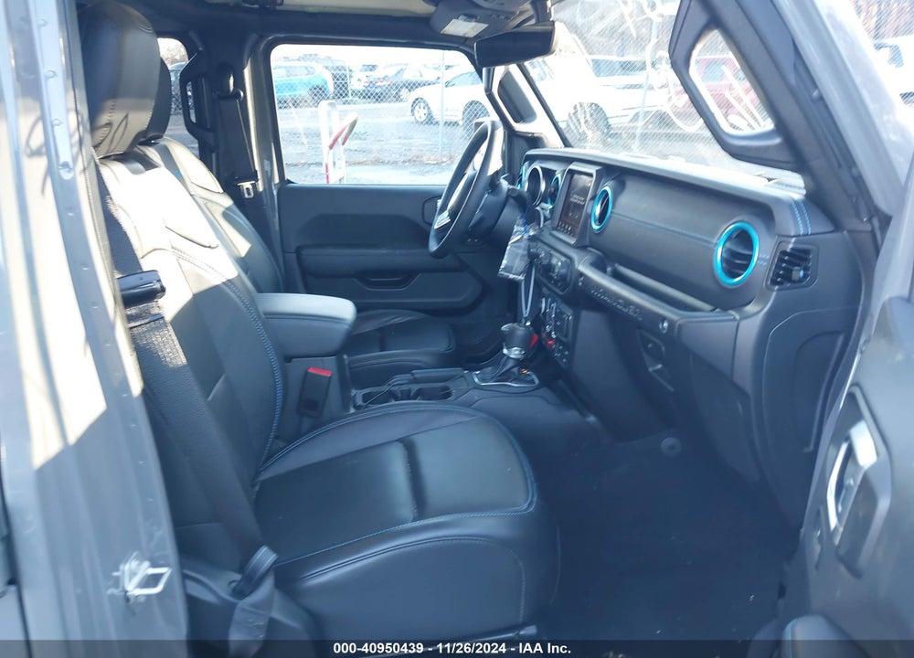 2023 JEEP WRANGLER 4XE RUBICON 4X4 VIN: 1C4JJXR67PW700140