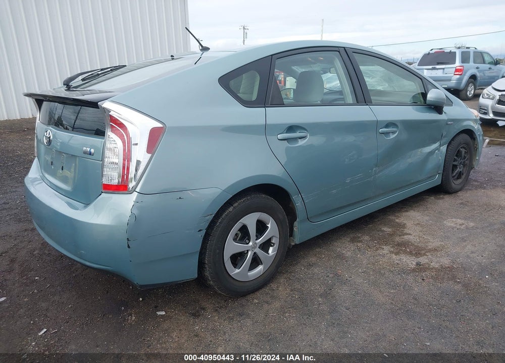 2013 TOYOTA PRIUS TWO VIN: JTDKN3DU5D1700427
