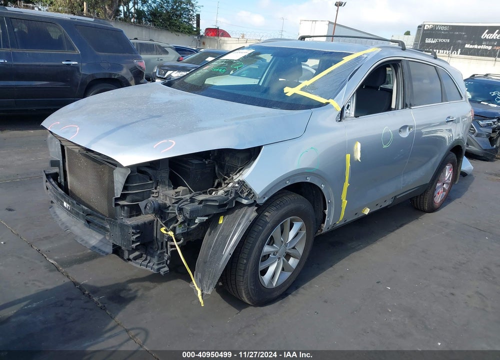 2017 KIA SORENTO 2.4L LX VIN: 5XYPG4A37HG268592