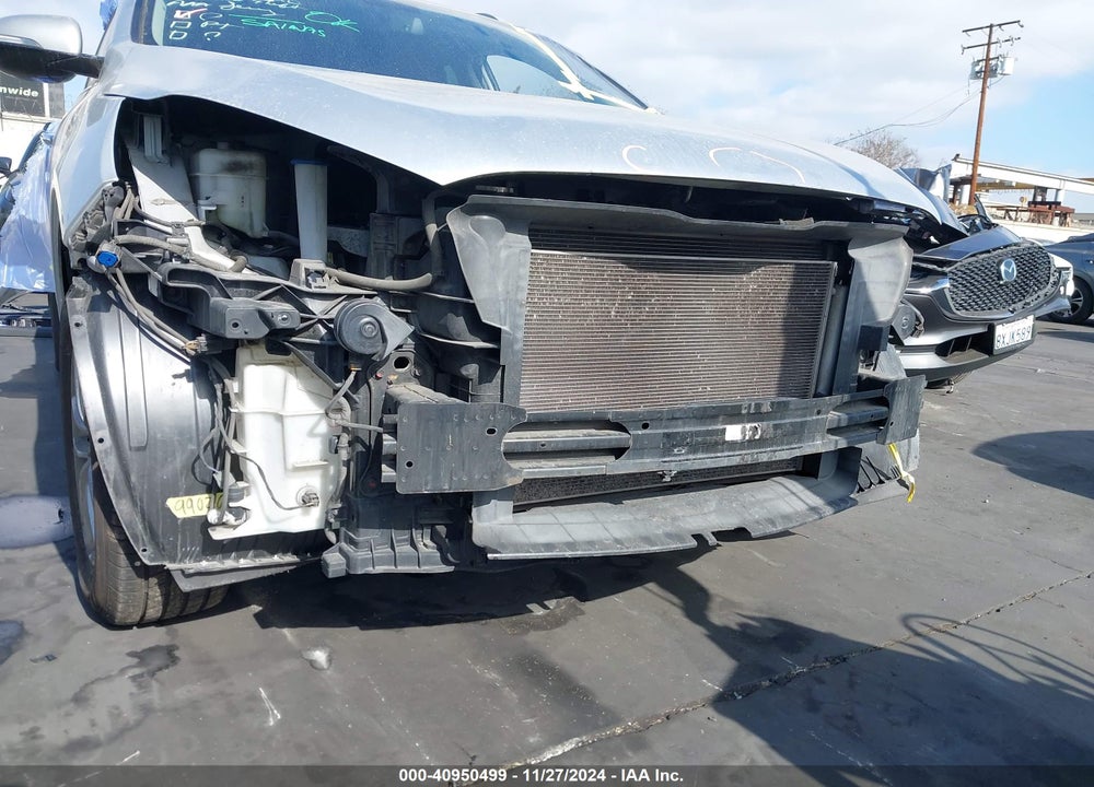2017 KIA SORENTO 2.4L LX VIN: 5XYPG4A37HG268592